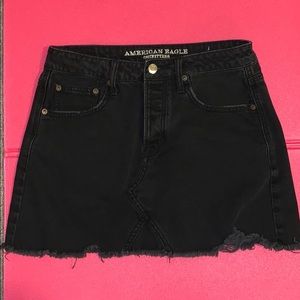American eagle black denim skirt